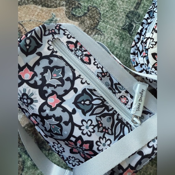 Vera Bradley Set - Picture 3 of 6